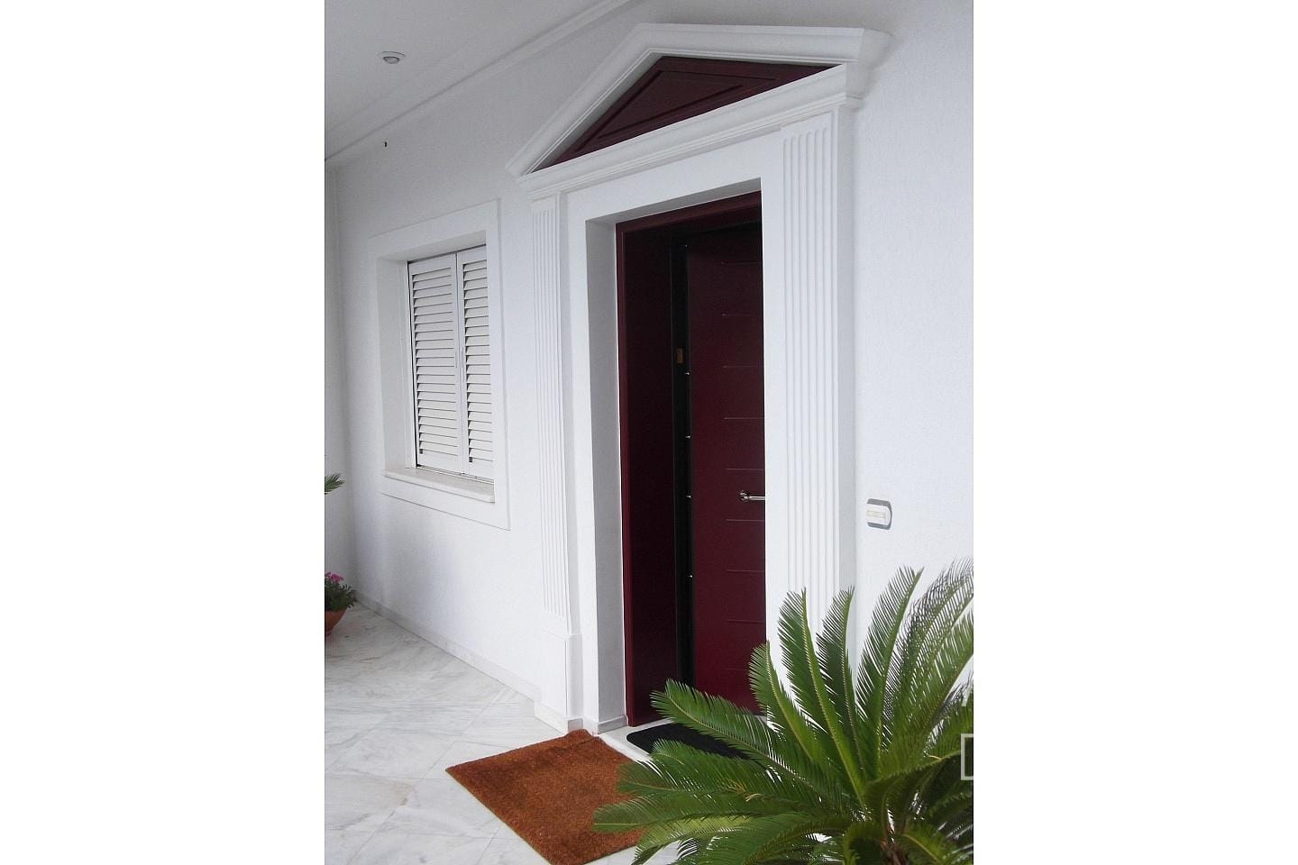 property-img
