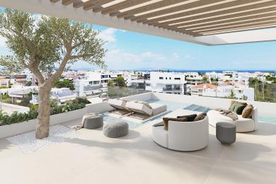 GLYFADA Center, Newly-Built Luxurious Whole-Floor Apartment 206